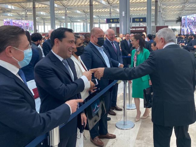 Asiste Vila Dosal a la inauguración del AIFA